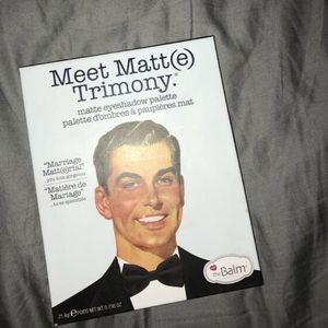 Meet Matte Trimony Pallete